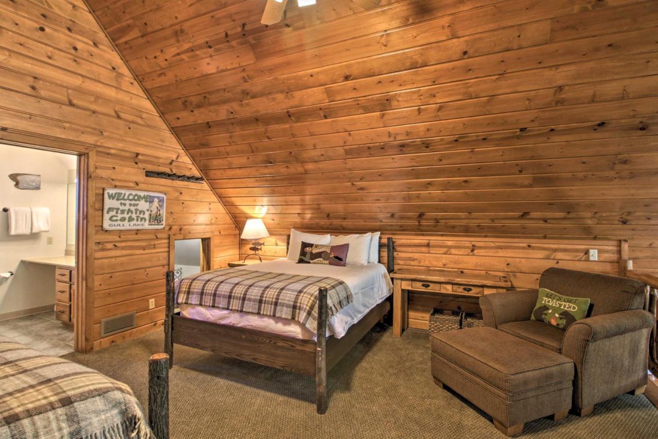 Alluring Nisswa Cabin On Gull Lake With Fireplace! Exterior photo