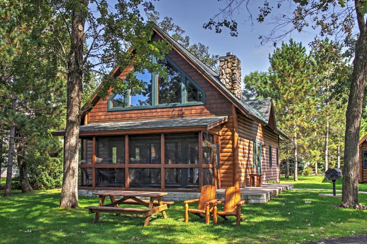 Alluring Nisswa Cabin On Gull Lake With Fireplace! Villa Exterior photo